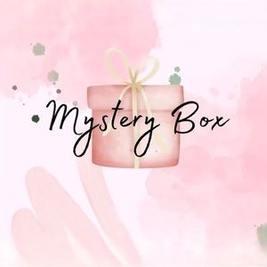 MYSTERY BOX! Tell me what you want & what you like !!